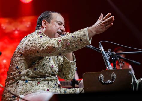  Rahat Fateh Ali Khan: An Evening of Sufi Magic in Bangkok!